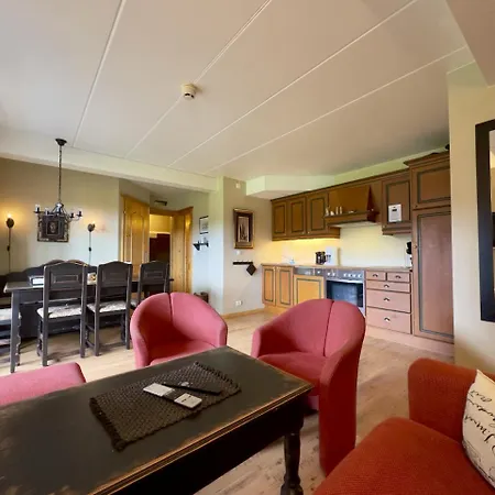 Ground-floor In With Terrace *