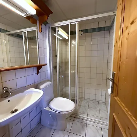 Charming Ground-floor In With Terrace Apartament *